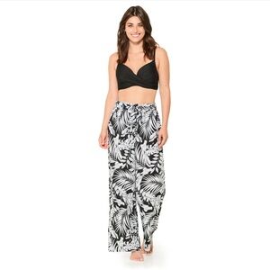 Black and White Leaf Print Swim Coverup Pants Large